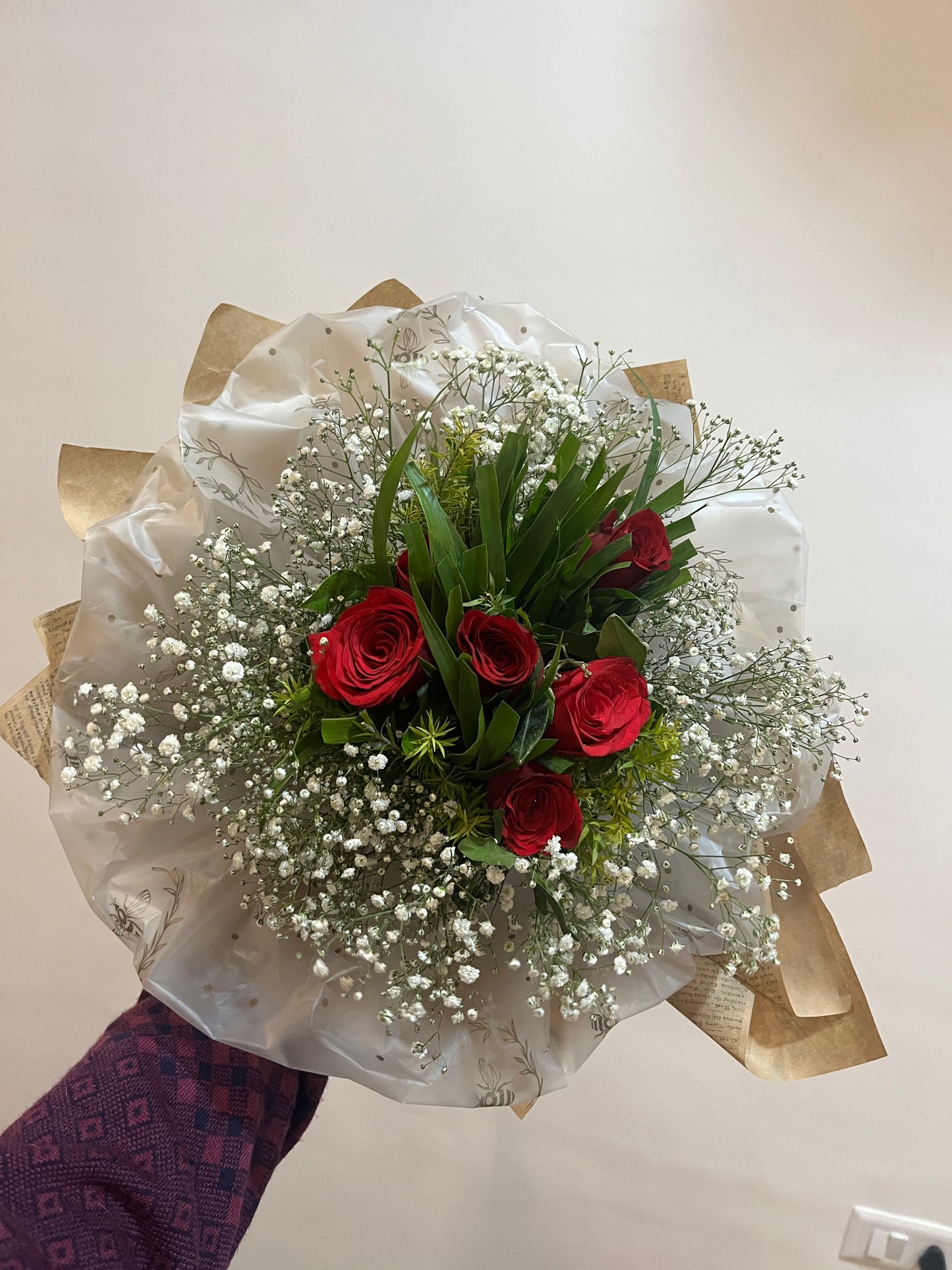 Roses and babies breath mesh bouquet