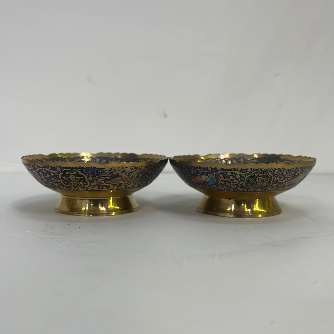 Set of Purple bowls
