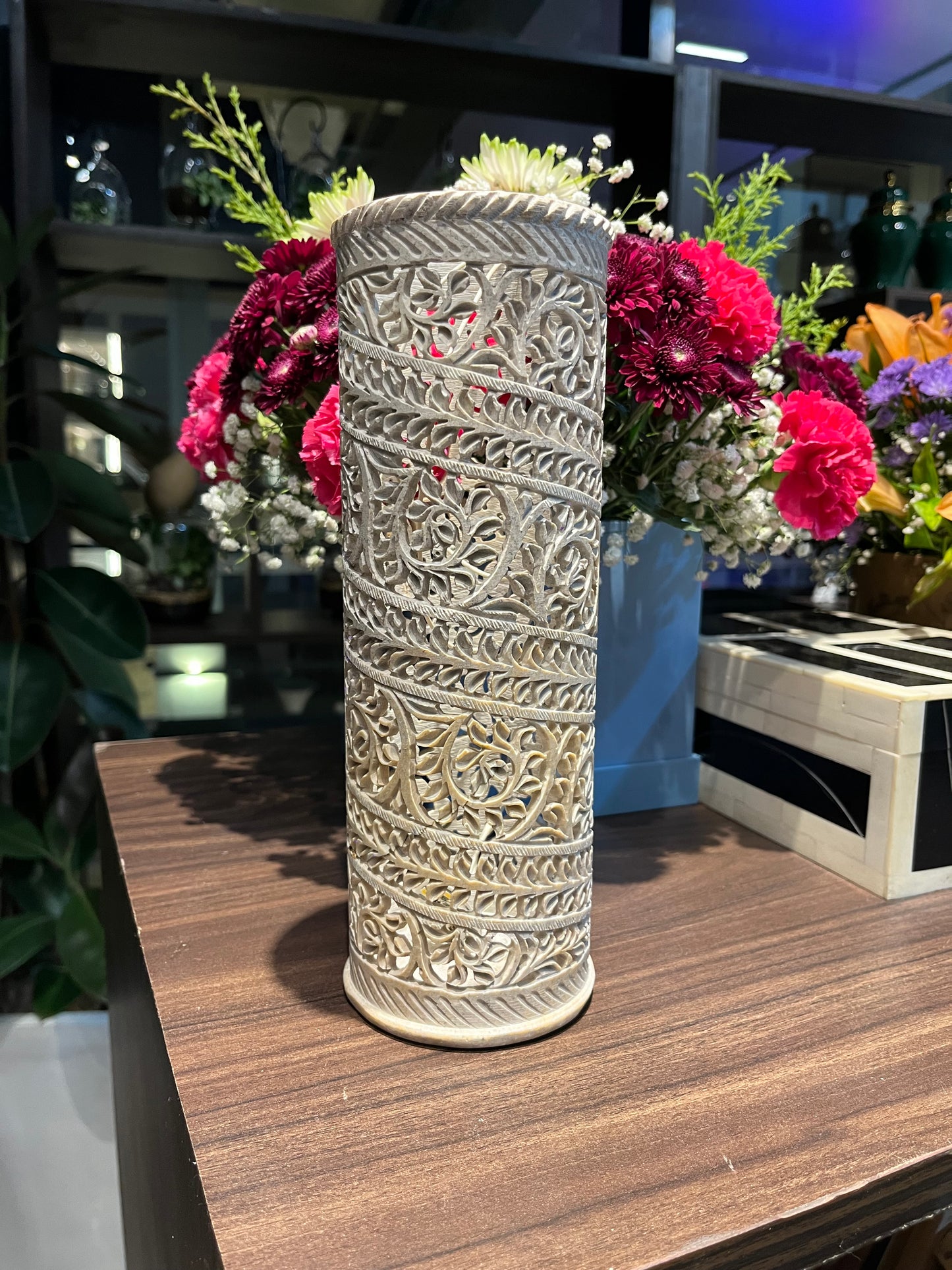 Stone craved light vase