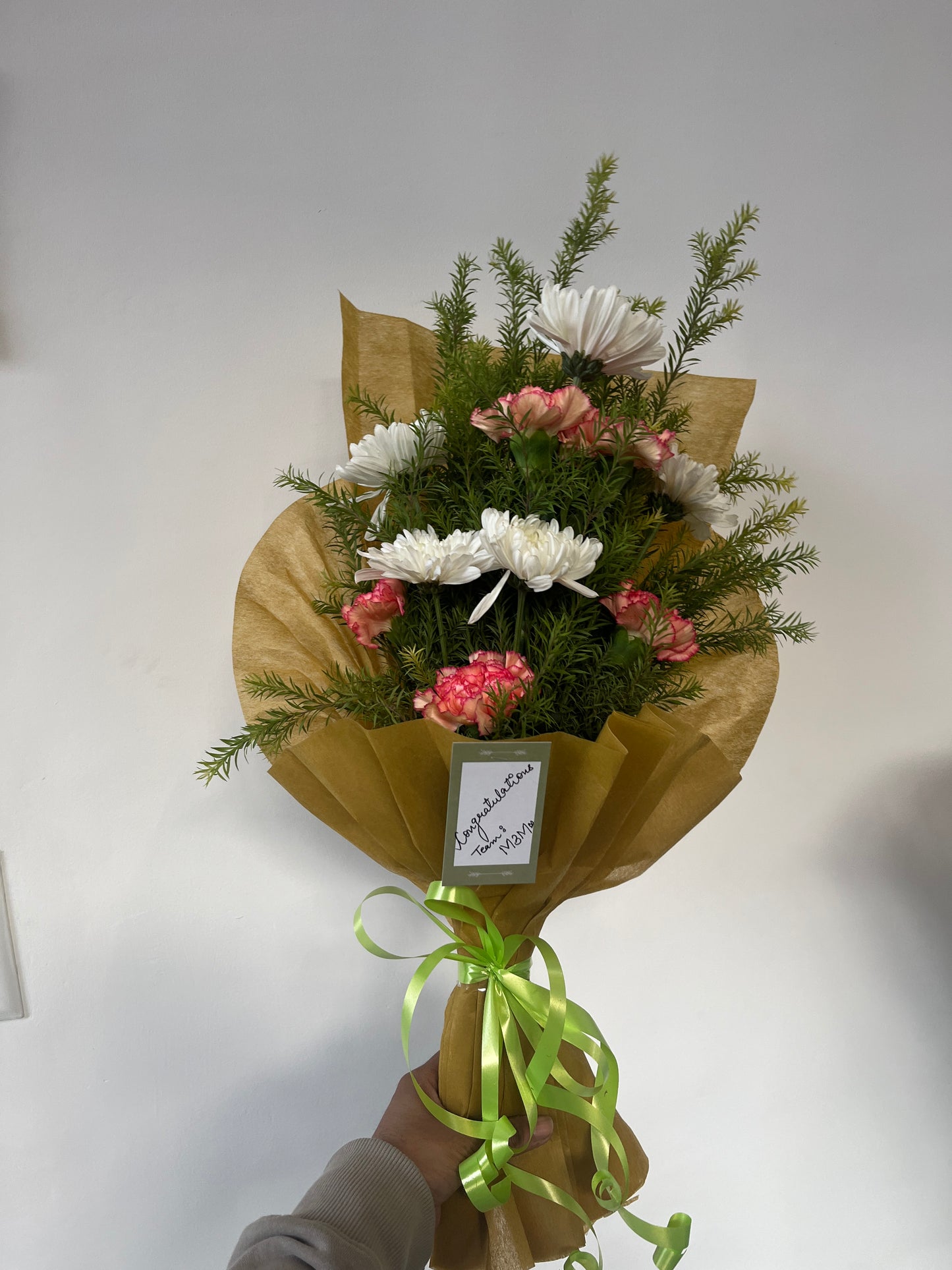 Peach and white soothing hand bunch