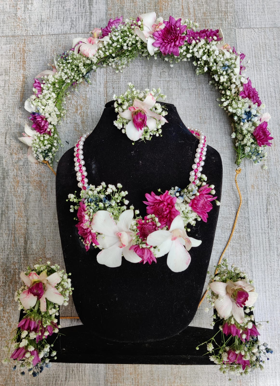 Botanic Baubles