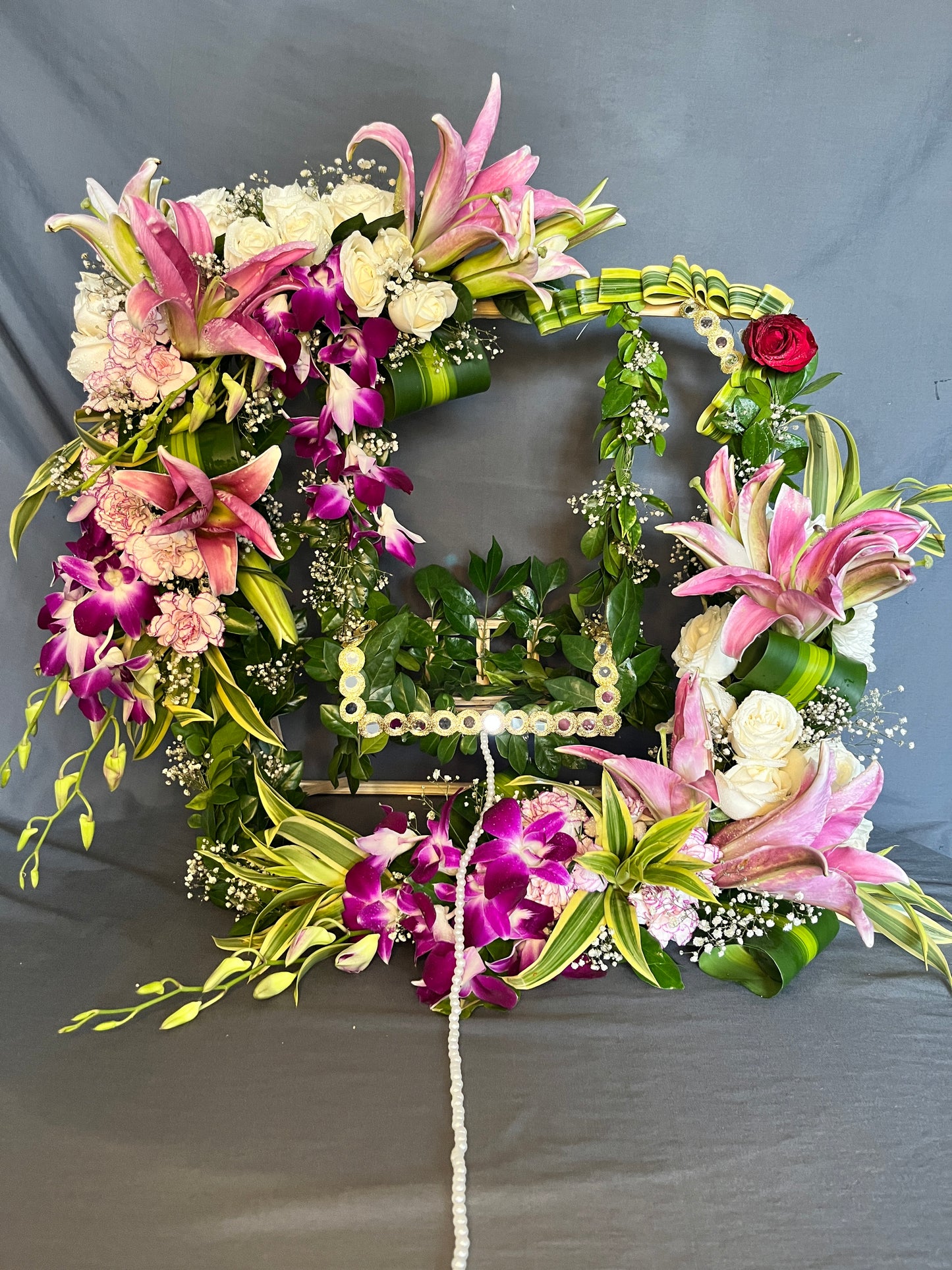 Gopal ji Floral jhoola