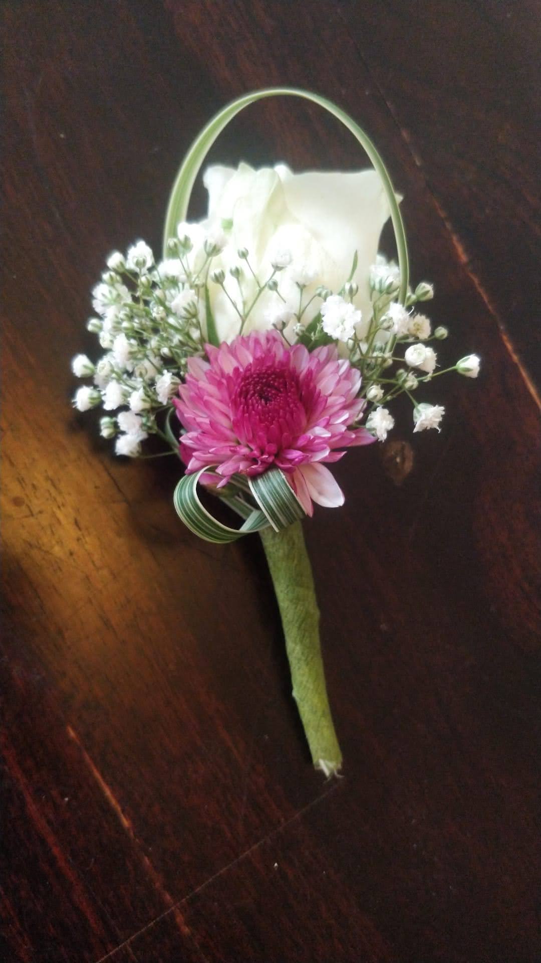 Boutonniere Florenzaa