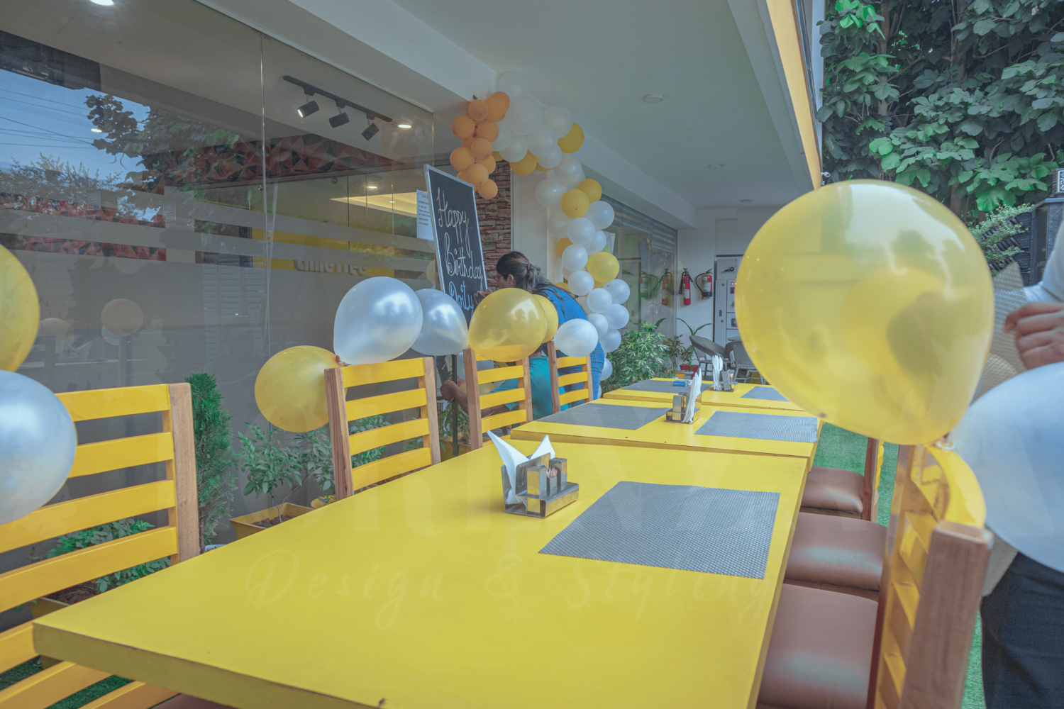 Yellow n White Backdrop Birthday Decor Florenzaa